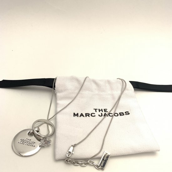 MARC JACOBS　メダリオンペンダント【64159】 SOLD OUT