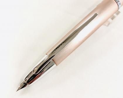 パイロット キャップレスデシモ 【限定20カラーズ】 シャンパン パイロット キャップレスデシモ 【限定20カラーズ】 シャンパン