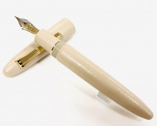 セーラー万年筆 伝統漆芸 色雅 【淡香】 万年筆 - 文具館四葉