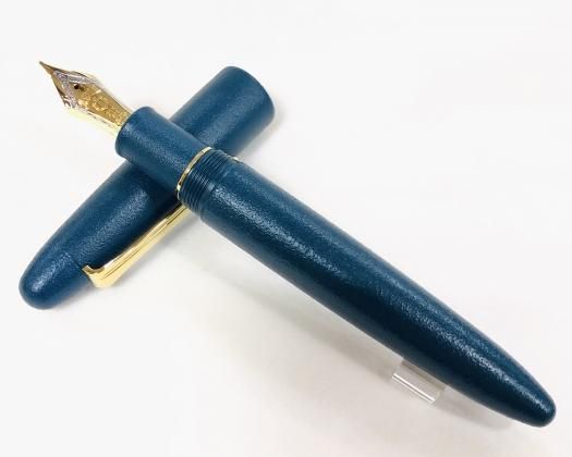 セーラー万年筆 伝統漆芸 色雅【深藍】 万年筆 - 文具館四葉オンライン
