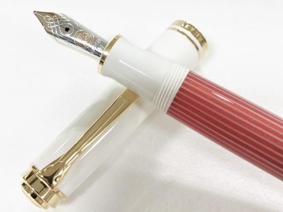 Pelikan/ペリカンスーベレーンM600レッドホワイト限定万年筆 Pelikan/ペリカンスーベレーンM600レッドホワイト限定万年筆