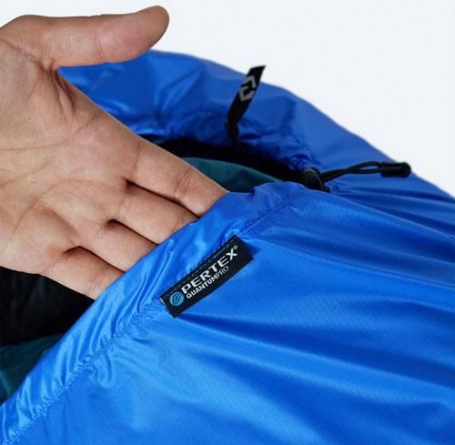 ポーランド発◇Cumulus Pertex素材の超軽量防水ビビィサック