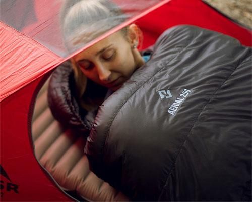 ポーランド発◇CUMULUS 超軽量寝袋「AERIAL 180/250/330」- アウトドア