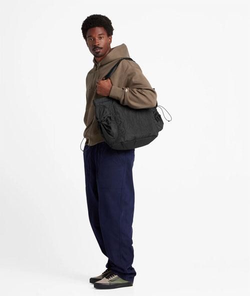 【OTW by Vans】☆トートバッグ☆ Premium Structured Tote Shop Vans Apparel and Accessories Premium Structured Tote in