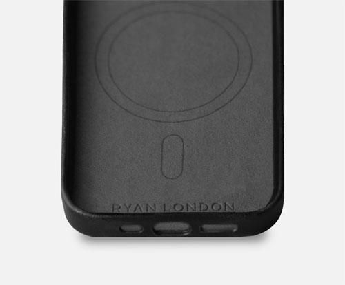 iPhone17用レザーケース　RyanLondon ✴︎日本未発売 iPhone 17 series leather case