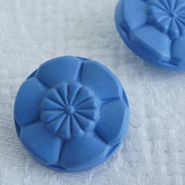 ヴィンテージボタン 花18mm 輸入手芸用品店 プチコパン