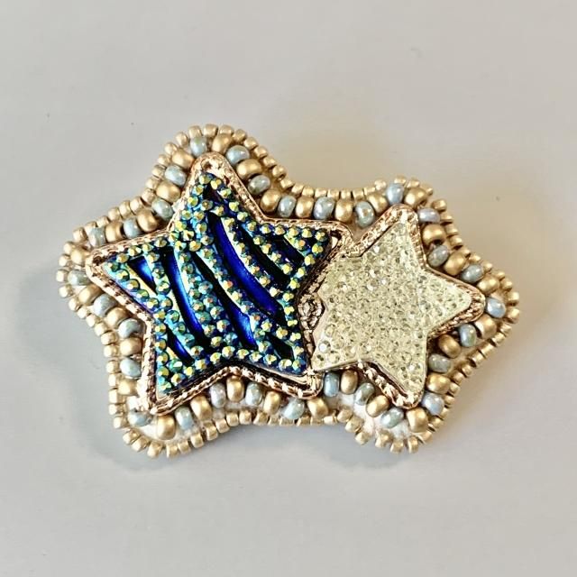 ビーズ刺繍ブローチ・Stars【よつば商店オリジナルハンドメイド