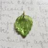 Glass Leaf with brass loop Olive 約15x12mm