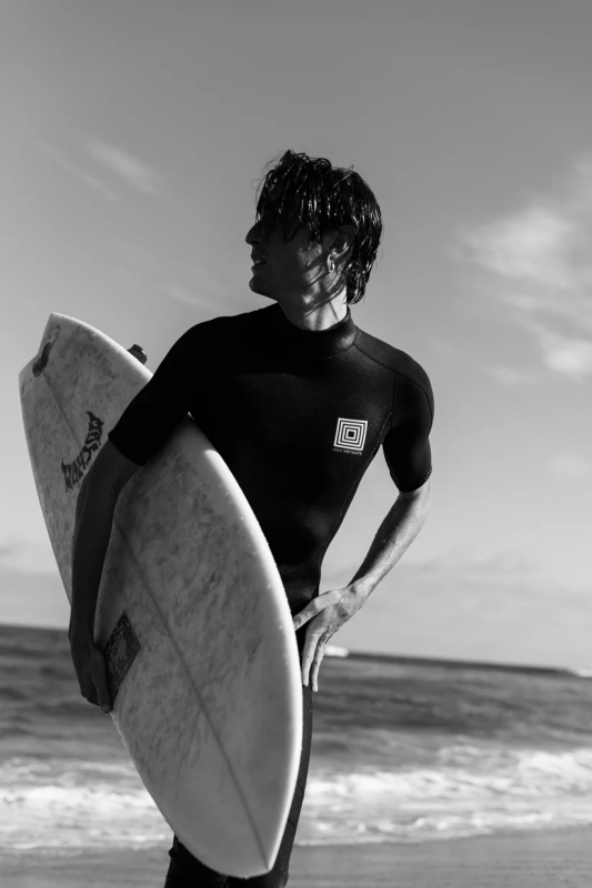 JULY WETSUITS | メンズシーガル - ロングボードのシーコング