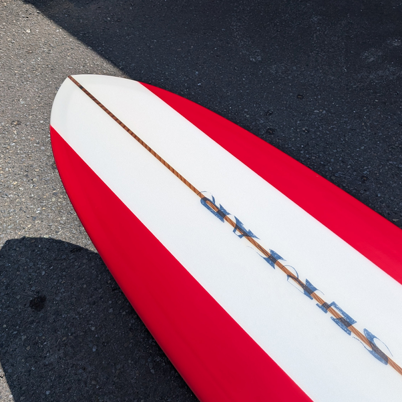 ガトへロイ フィン ロングボード ミッド サーフィン ファルコン（ガトヘロイのミッドレングス）と私。 - シーコング