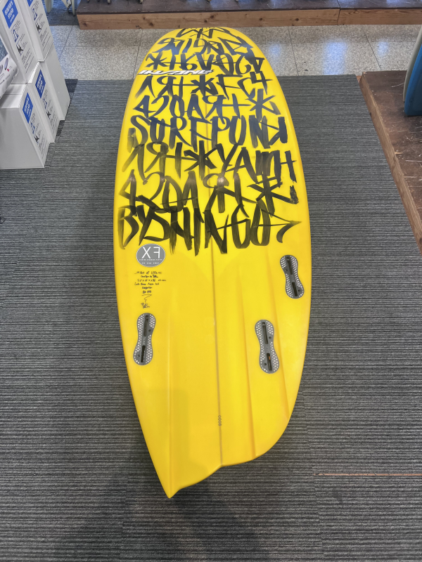 5'6 インセーン アッシンメトリック（レギュラーフッター） INSANE