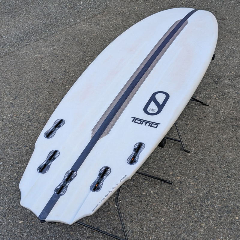 FIREWIRE SCI-FI ファイヤーワイヤー　５’９　tomo FIREWIRE SCI-FI ファイヤーワイヤー 5'9 tomo FIREWIRE SCI-FI