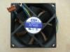 AVC  DS08025T12UP033 80X80X25MM DC12V 0.7A  ե