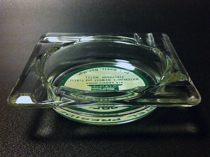 60'sアメリカ ホテル・プレジデント ガラス製灰皿｜アメリカン雑貨