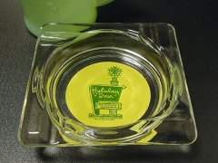 ★60'sアメリカンホテル ホリデイ・インガラス製ヴィンテージ灰皿
