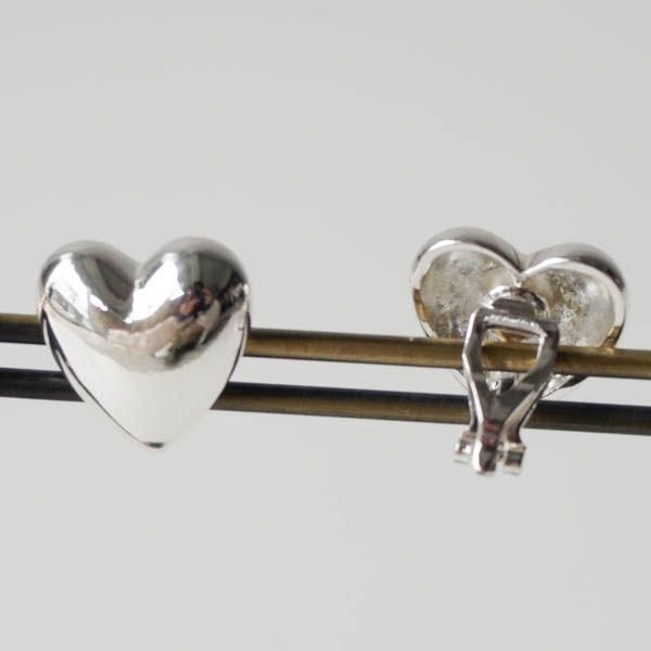Lapuis（ラピュイ）Plump Heart イヤリング