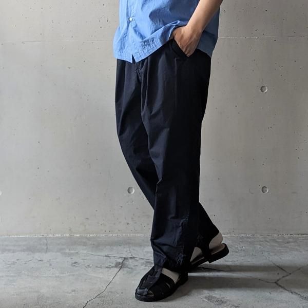STILL BY HAND (スティルバイハンド) コットンツイルワイドテーパード