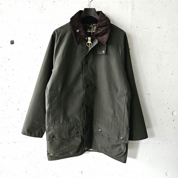 <img class='new_mark_img1' src='https://img.shop-pro.jp/img/new/icons10.gif' style='border:none;display:inline;margin:0px;padding:0px;width:auto;' />Barbour(Х֥BEAUFORT / ӥ塼ե 2쥤䡼֥륾 - GREEN