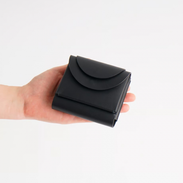 irose (イロセ) FOLD 2F WALLET - BLACK
