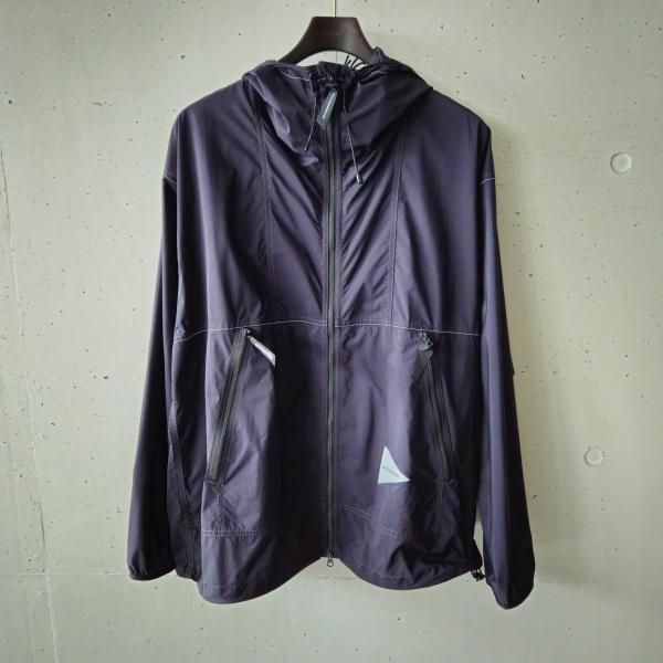 <img class='new_mark_img1' src='https://img.shop-pro.jp/img/new/icons10.gif' style='border:none;display:inline;margin:0px;padding:0px;width:auto;' />and wander(アンドワンダー) PERTEX wind jacket - BLACK