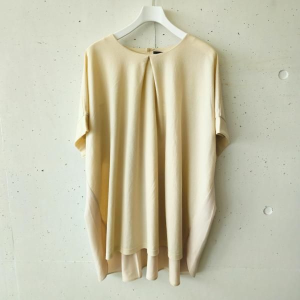 <img class='new_mark_img1' src='https://img.shop-pro.jp/img/new/icons9.gif' style='border:none;display:inline;margin:0px;padding:0px;width:auto;' />ZAMPA (ザンパ) 異素材ミックスバッグタックチュニック - Light Beige