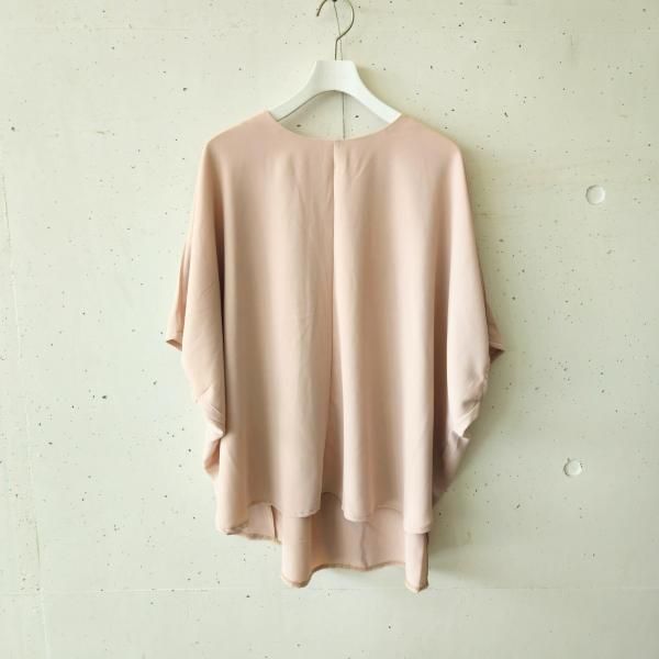 <img class='new_mark_img1' src='https://img.shop-pro.jp/img/new/icons9.gif' style='border:none;display:inline;margin:0px;padding:0px;width:auto;' />ZAMPA (ザンパ) ラウンドドルマンプルオーバー - PINK
