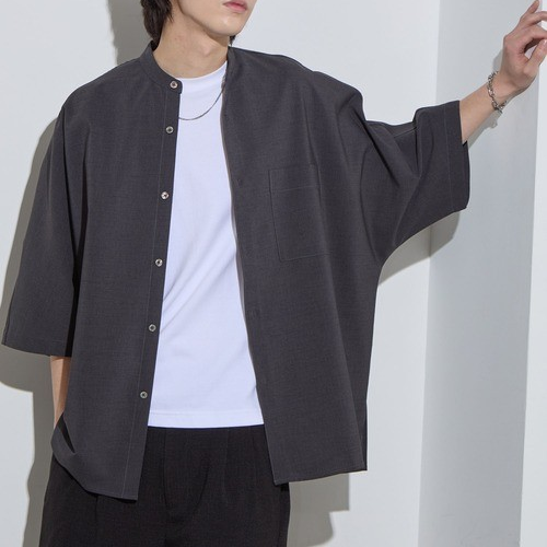 <img class='new_mark_img1' src='https://img.shop-pro.jp/img/new/icons10.gif' style='border:none;display:inline;margin:0px;padding:0px;width:auto;' />SLICK (å) Poplin Band Collar Dolmansleeve Shirt - CHARCOAL GREY