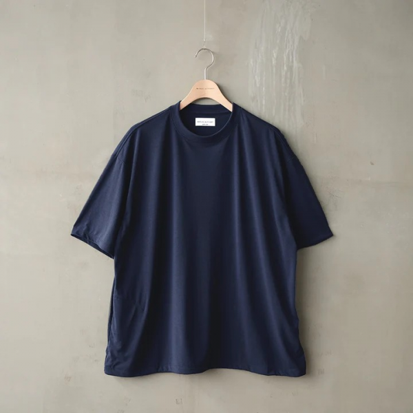 <img class='new_mark_img1' src='https://img.shop-pro.jp/img/new/icons10.gif' style='border:none;display:inline;margin:0px;padding:0px;width:auto;' />manual alphabet (ޥ˥奢륢ե٥å) DRY SPINDLE SS TEE - NAVY