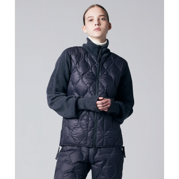 <img class='new_mark_img1' src='https://img.shop-pro.jp/img/new/icons10.gif' style='border:none;display:inline;margin:0px;padding:0px;width:auto;' />TAION(タイオン) ミリタリー ハイネック ニット+ダウン ジャケット-ソフトシェル - BLACK