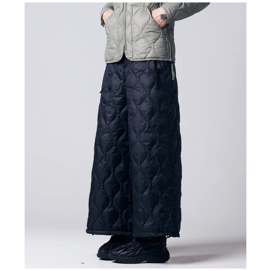 <img class='new_mark_img1' src='https://img.shop-pro.jp/img/new/icons10.gif' style='border:none;display:inline;margin:0px;padding:0px;width:auto;' />TAION(タイオン) ミリタリー スプリット ダウンスカート ソフトシェル - BLACK
