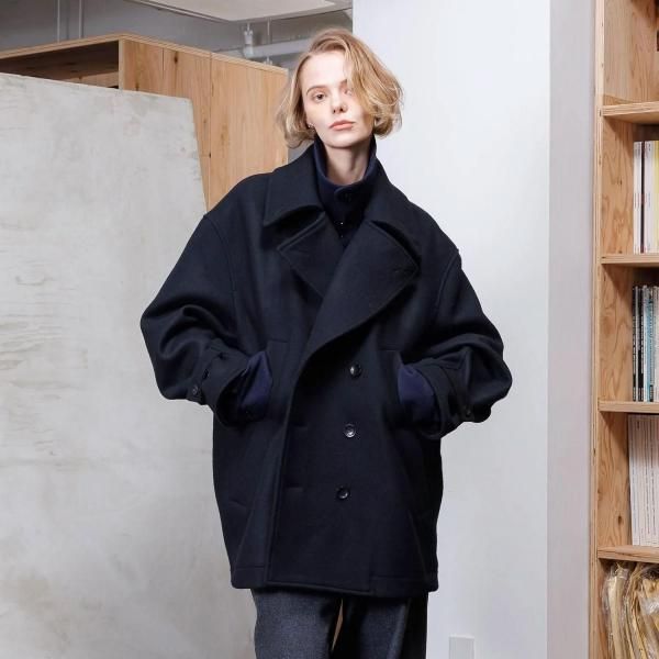 <img class='new_mark_img1' src='https://img.shop-pro.jp/img/new/icons10.gif' style='border:none;display:inline;margin:0px;padding:0px;width:auto;' />VOAAOV (ヴォアーブ) DUBLE MELTON Oversize P-Coat - BLACK