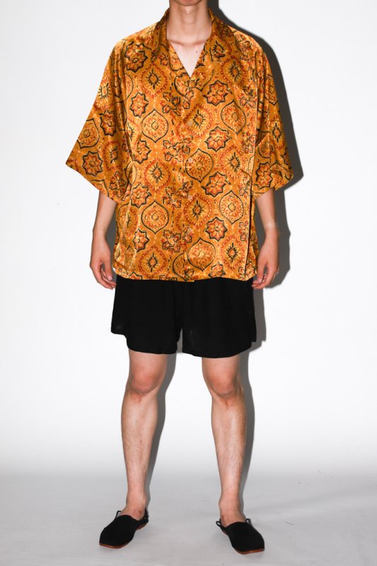 Badhiya / Open collar ss shirts -batik- L - LANTIKI オンラインショップ |  LANTIKImarket-乱痴気通販-