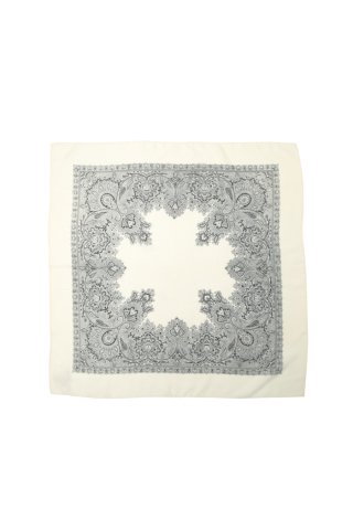 BLUMER / wool scarf 100×100 - white/black