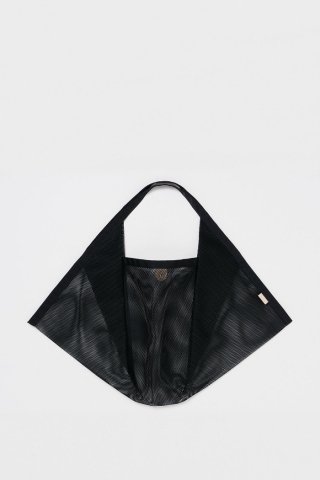Hender Scheme / origami mesh bag big - black