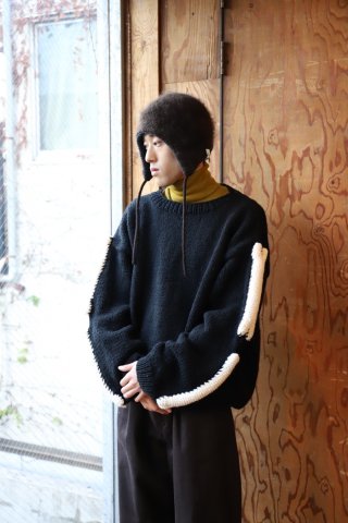 MacMahon Knitting Mills / Crew Neck Knit-3D Arm Bone - black
