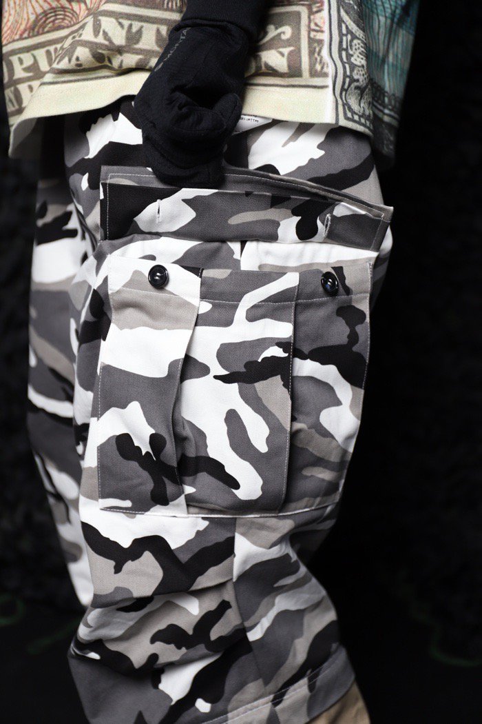 LES SIX / sand people cargo - snow camo - 乱痴気LANTIKIオンライン ...