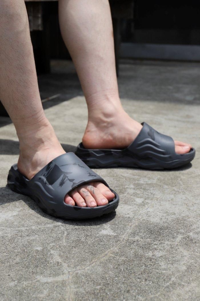 doubleu / ULTRA SPORTY SLIDE - MEN - carbone+black - 乱痴気 doubleu / ULTRA SPORTY SLIDE - MEN - carbone+black - 乱痴気