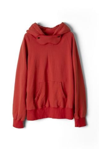 <img class='new_mark_img1' src='https://img.shop-pro.jp/img/new/icons20.gif' style='border:none;display:inline;margin:0px;padding:0px;width:auto;' /><font color=#FF0000>20%OFF</font>refomed / SLEEPING HOODIE - red