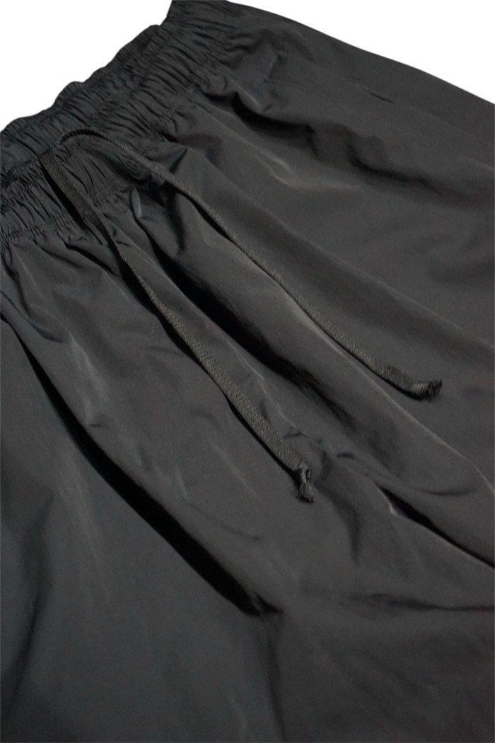 LOCALINA / Re:hopping nylon pants - black - 乱痴気LANTIKI LOCALINA / Re:hopping nylon pants - black - 乱痴気LANTIKI