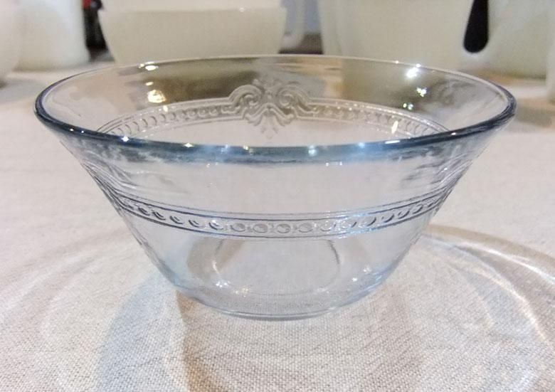 カスタードカップ サファイアブルー 1941～1956年製造／Fireking