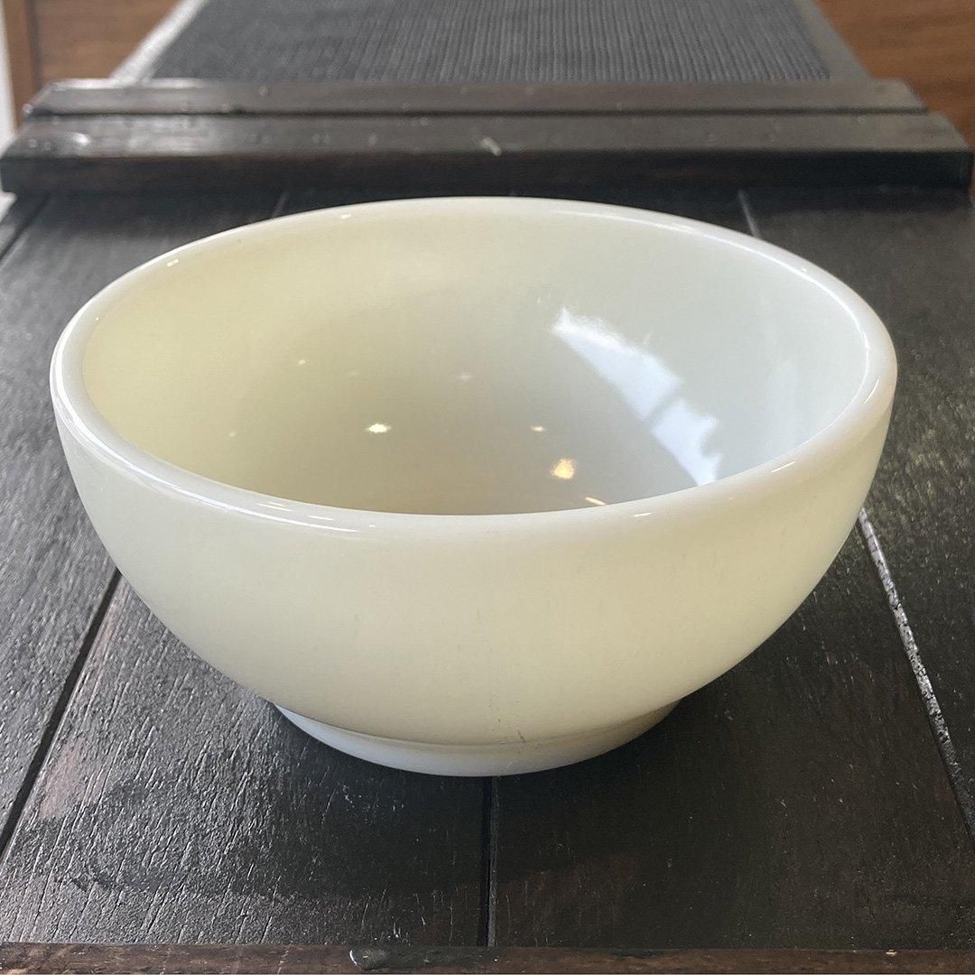 ファイヤーキング アイボリー チリボウル 2個 50's前期 Fire-King チリボウル アイボリー 1952年頃～1955年頃製造 Fire-king