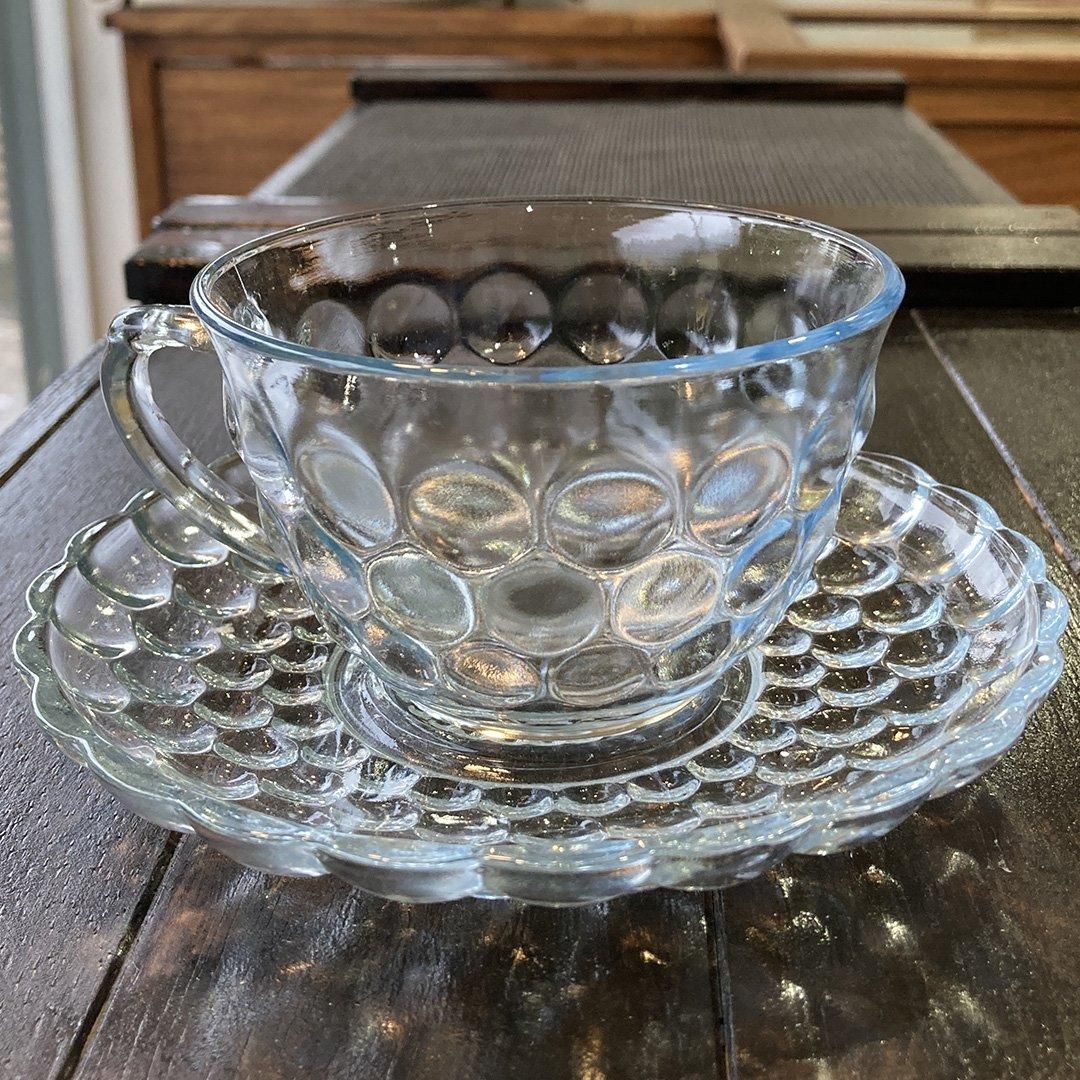 バブル サファイアブルー カップ&ソーサー 1941～1968年製造 Fire-king