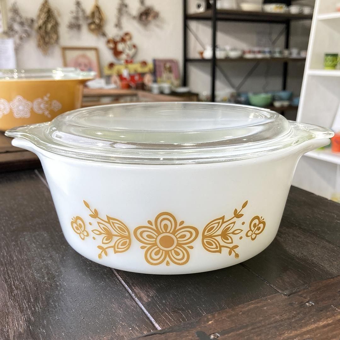 バタフライゴールドキャセロールMサイズ オールドパイレックス