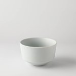 晋山窯ヤマツ Frustum 茶碗 白藍釉[美濃焼]
