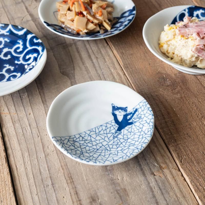 猫のブロンズ(お皿に亀裂あり） 猫のブロンズ(お皿に亀裂あり） 美術品・アンティーク・コレクション