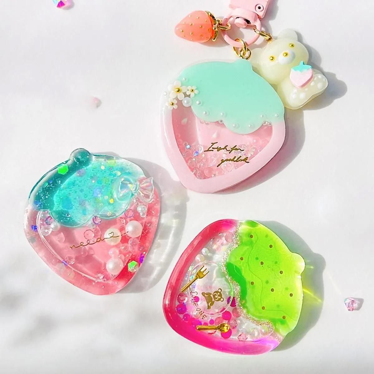 いちごのカシャカシャ シリコンモールド ｰ* オマケがたくさんついて