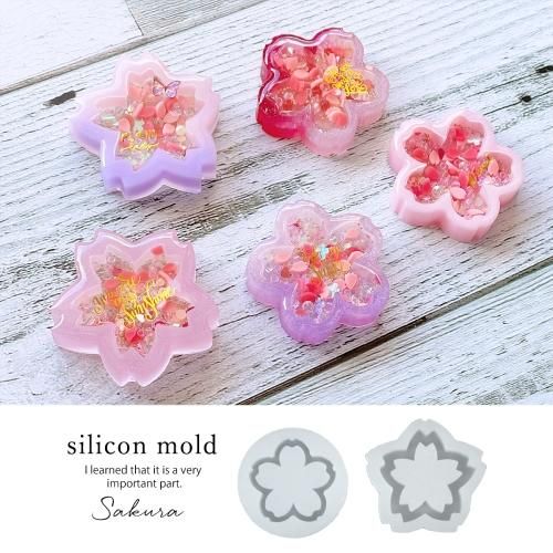 ヘアゴム レジン オーバル型 天然石ローズクォーツと桜とお花 ヘアゴム レジン オーバル型 天然石ローズクォーツと桜とお花