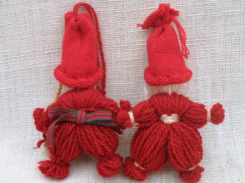 赤い毛糸のトムテ