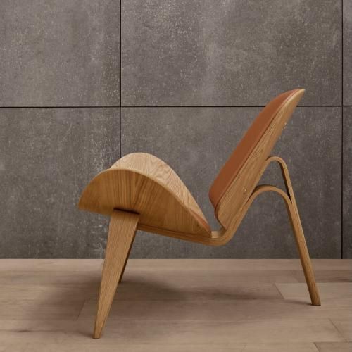 CH07 / Shell Chair