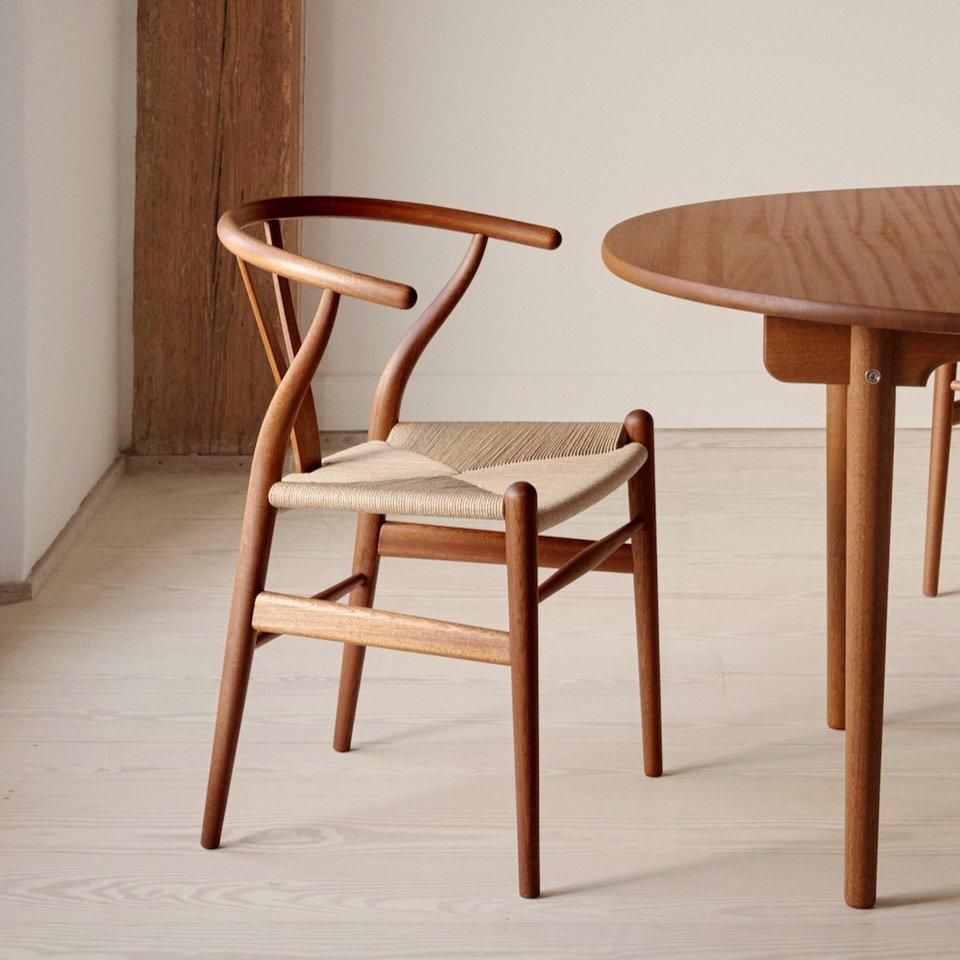 未使用品■カールハンセン＆サン■15万円 CH24 Yチェア マホガニー材 未使用品□カールハンセン＆サン□15万円 CH24 Yチェア マホガニー材